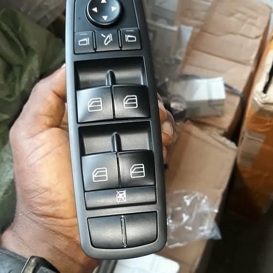 WhatsApp Image 2026-08-23 at 14.07.56 Door side button for benz - Image 1