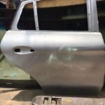 Gle side door